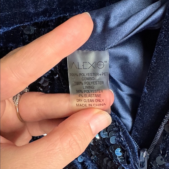 NEW Alexis Pamina Sequin Velvet Romper Midnight Blue XS New Years Going Out Glam - Picture 10 of 16